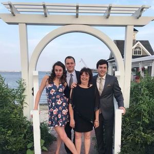 Meet your Posher, Monica